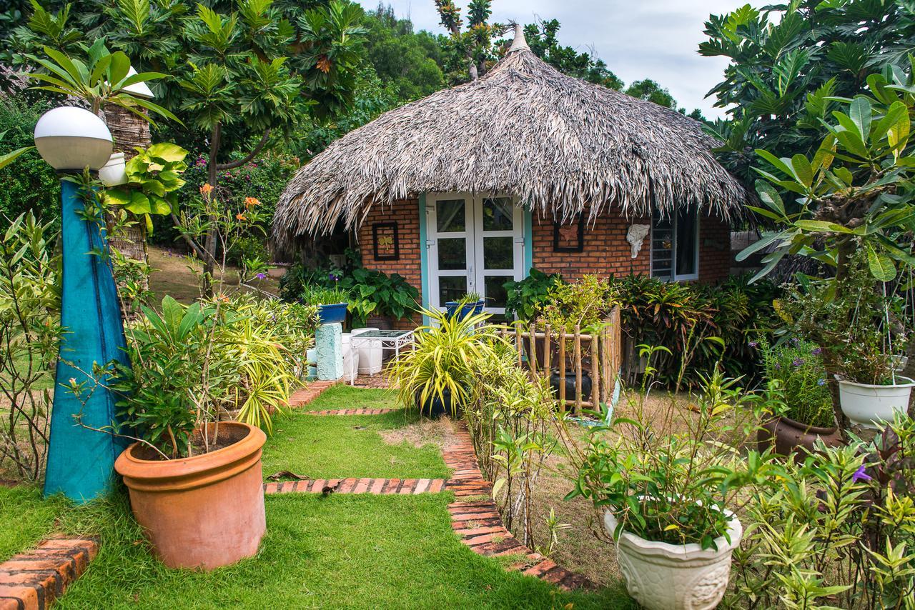 Veranda Beach Place Hotel Phan Thiet Bagian luar foto