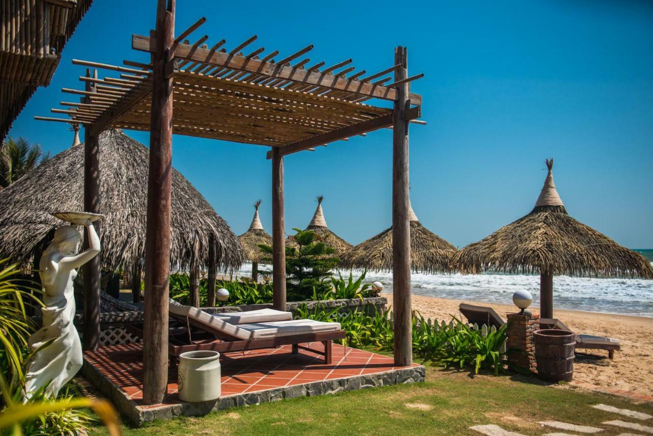 Veranda Beach Place Hotel Phan Thiet Bagian luar foto