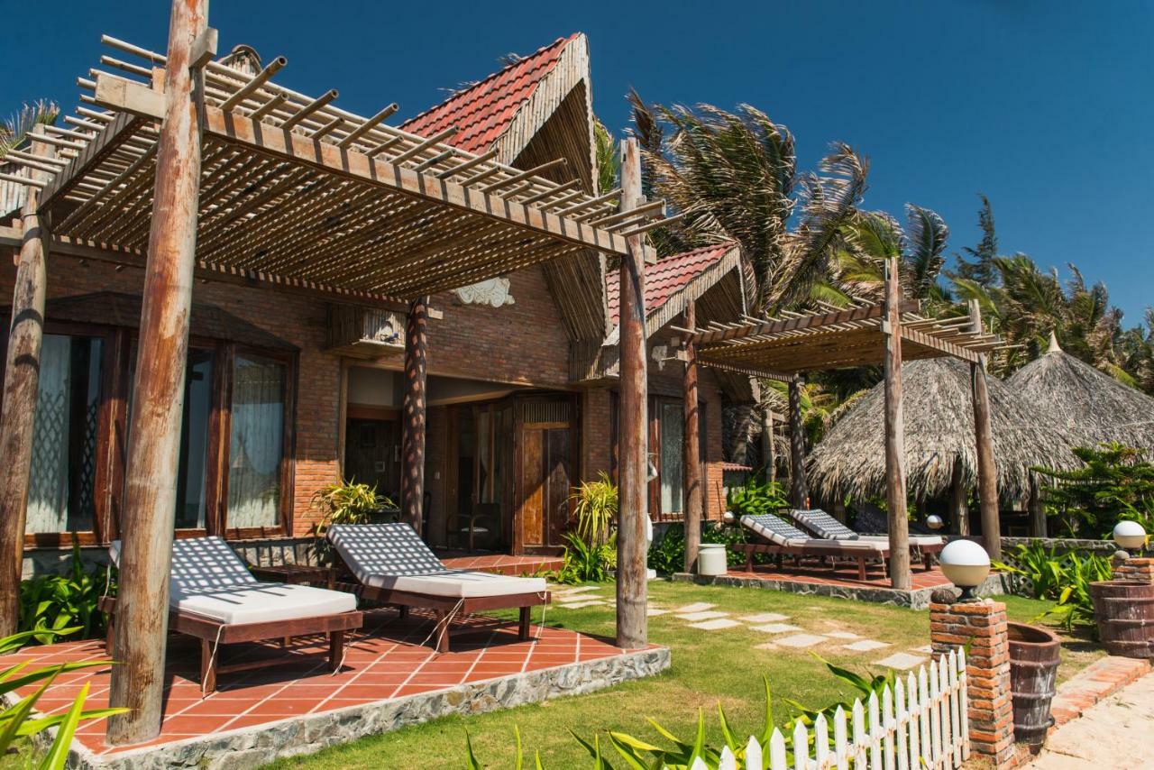 Veranda Beach Place Hotel Phan Thiet Bagian luar foto